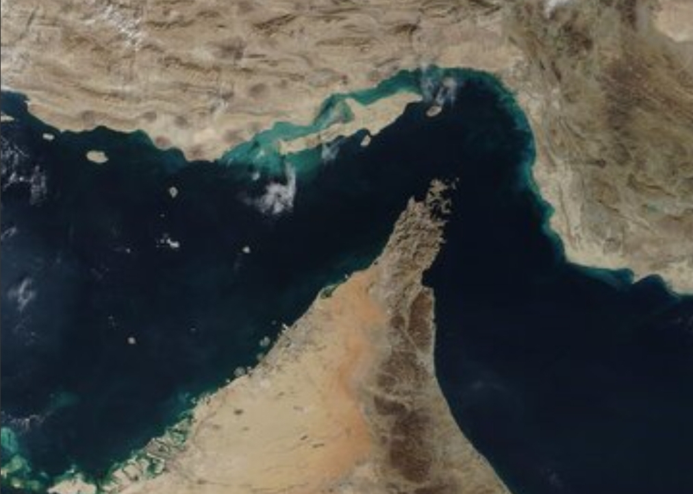 آخرین وضعیت تنگه هرمز: ۳۵۰ نفتکش‌ در انتظار مجوز ایران