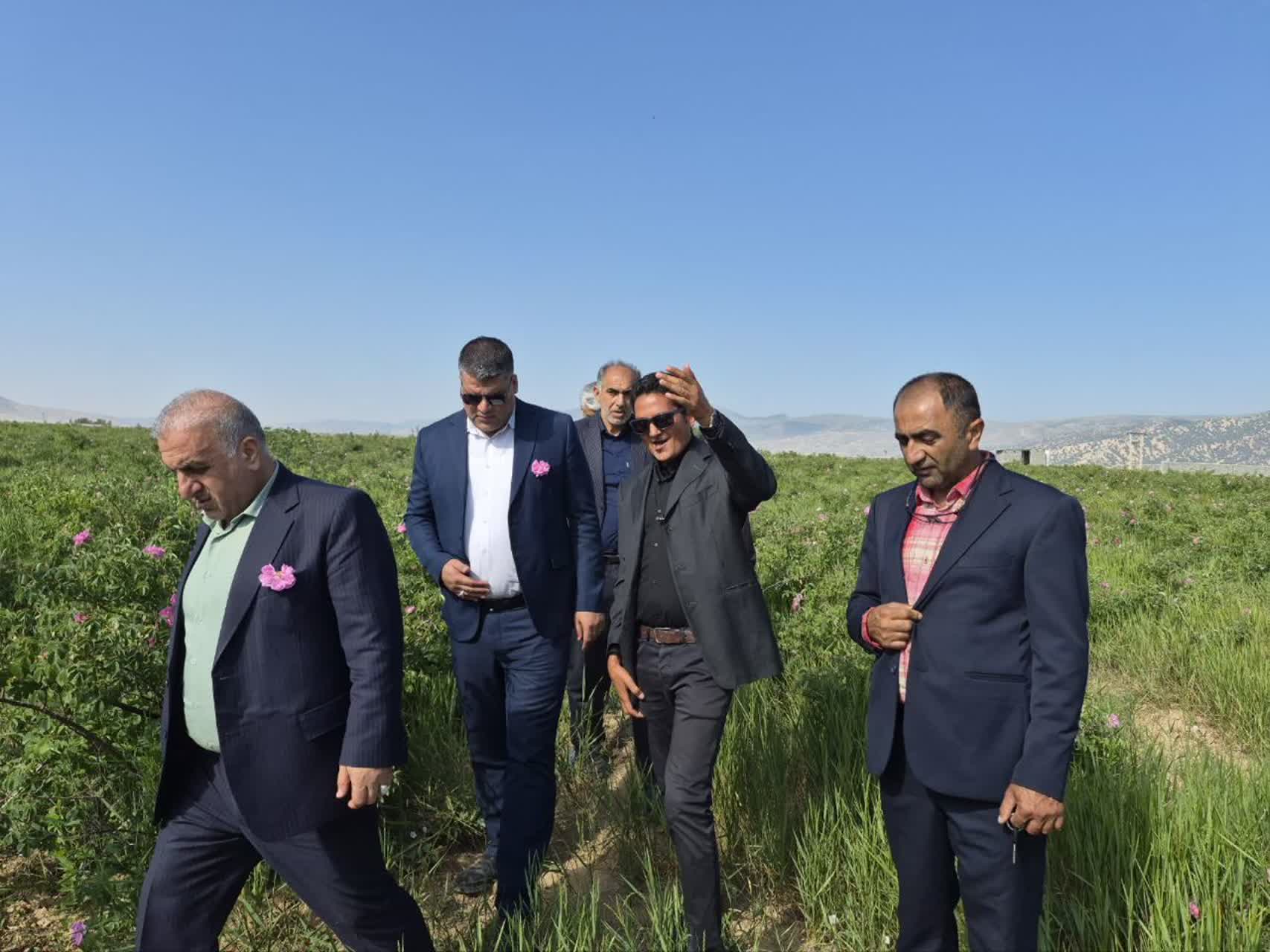 چهاردانگه در قاب خدمت؛ روایت یک روز پُرکار فرماندار ساری در سرزمین ظرفیت‌های مغفول