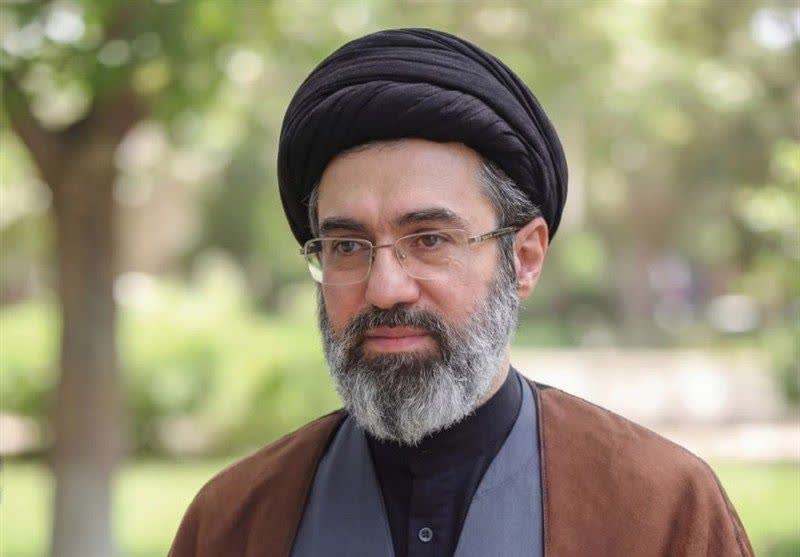 پیام رهبر معظم انقلاب درباره‌ی حماسه عظیم بدرقه آقای شهید ایران و تبیین مسائل مهم کشور