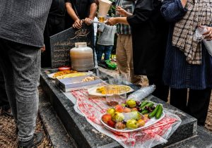 آئین سنتی عید مردگان(مِردِه پِلا) در روستای اقمشهد از بخش کلیجان‌رستاق شهرستان ساری