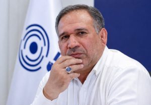 سکان‌ کمیسیون اقتصادی مجلس همچنان در دستان شمس‌الدین حسینی